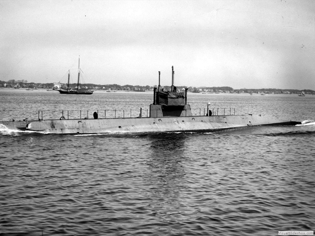 USS L-10 (SS-50)